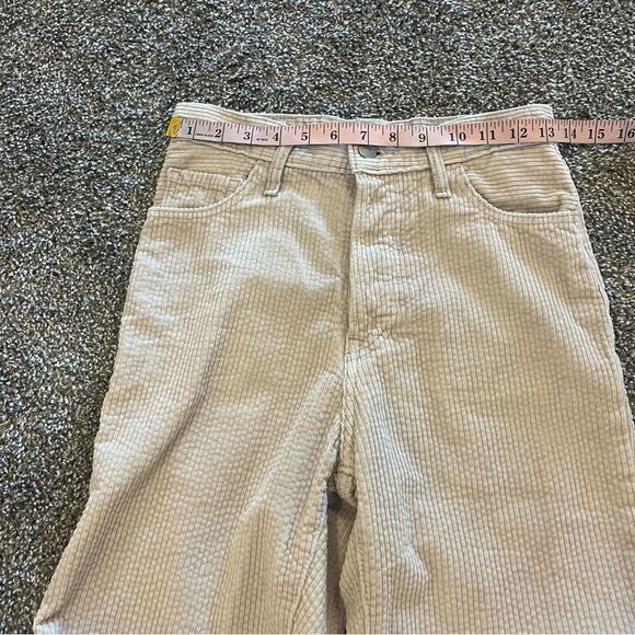 Levi's CORDUROY RIBCAGE STRAIGHT
ANKLE WOMEN'S PANTS Size 26 Granola - Brown - Picture 13 of 15